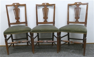 3 Stühle 