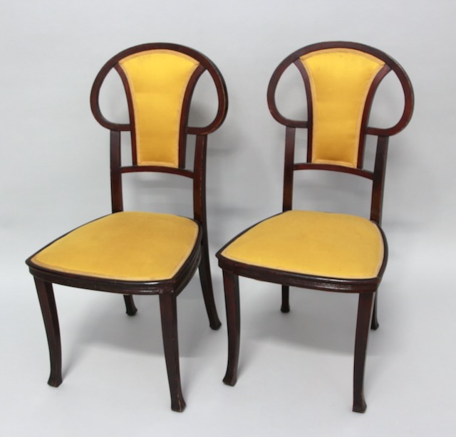 2 Thonet Stühle