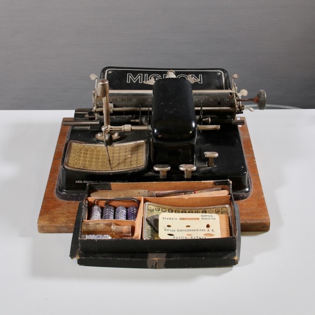 Kartenspiel von M.D. Paris