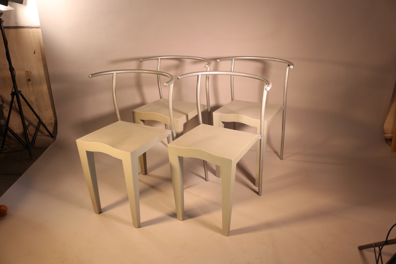 vier Dr. Glob- Stühle,  Kartell