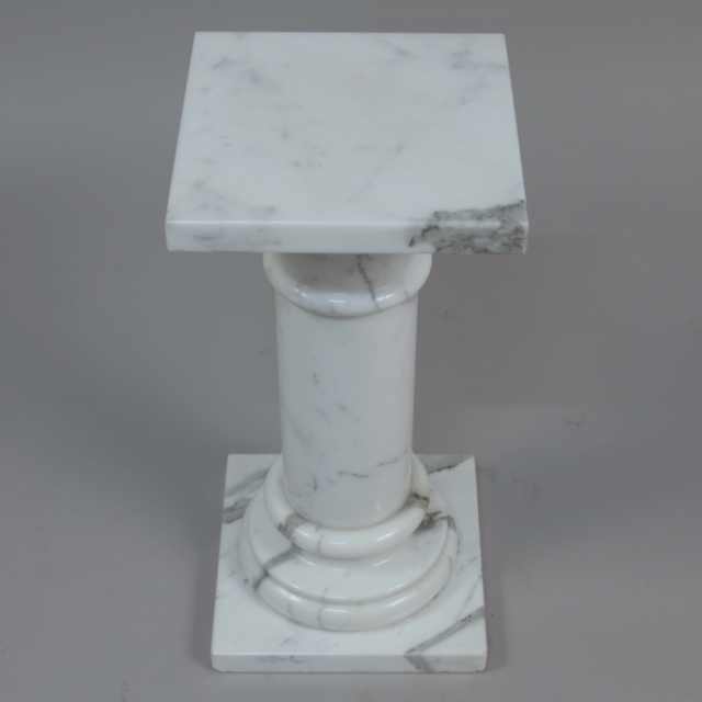 kleine Marmor Säule