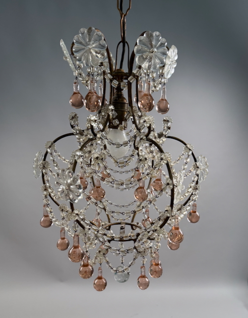 Glas Leuchter, rosafarbene Tropfen, Frankreich, um 1920