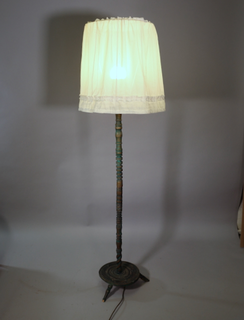 Stehlampe