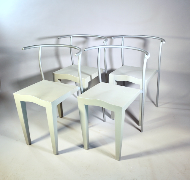 vier Dr. Glob- Stühle,  Kartell