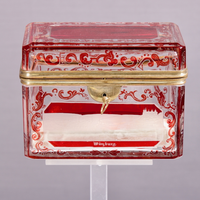 Glasschatulle um 1900